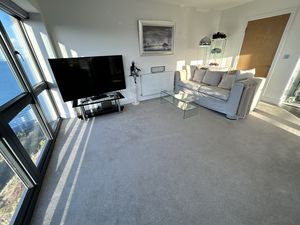 Photo 7- click for photo gallery